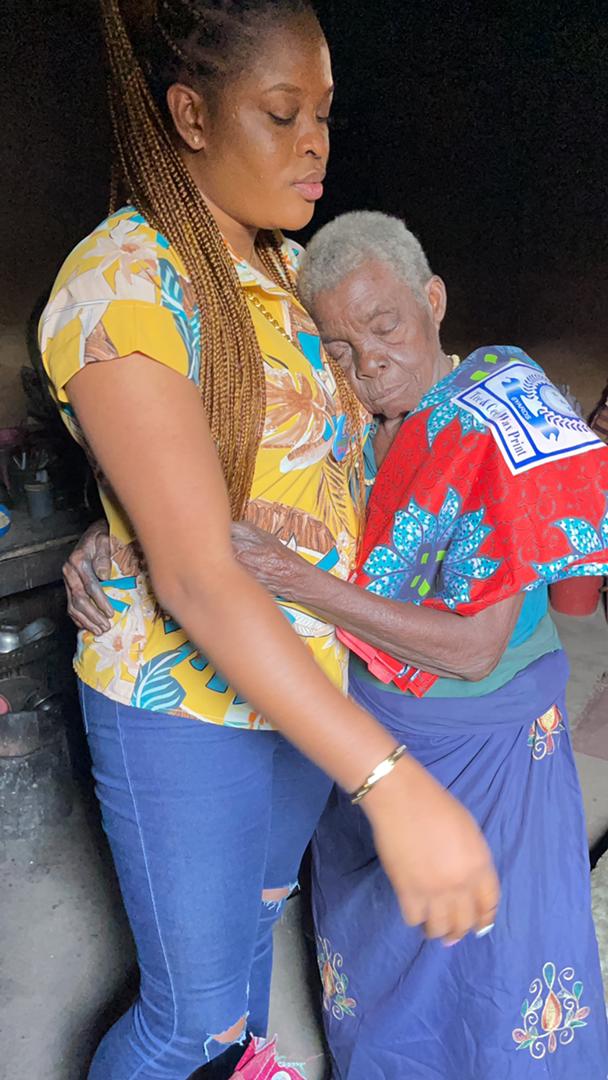 Queen Isabella Okafor donates relief materials to aged citizens, widows in Imo state